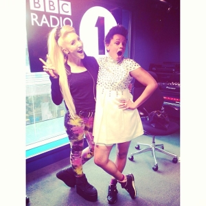 AMAZE CHATZ with Gemma Cairney this morning on Radio1 :)
